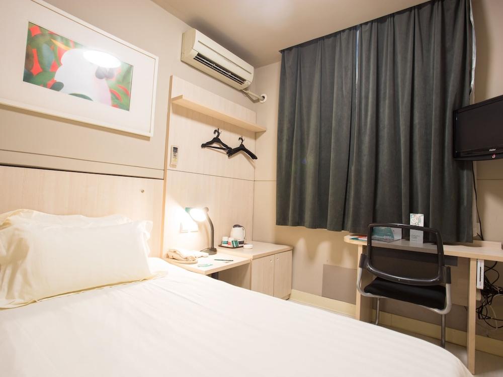 Jingjiang Inn Shanghai Jiading Chengzhong Road Экстерьер фото