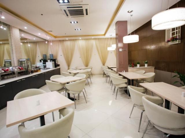 Jingjiang Inn Shanghai Jiading Chengzhong Road Экстерьер фото