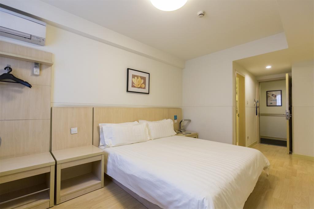 Jingjiang Inn Shanghai Jiading Chengzhong Road Экстерьер фото
